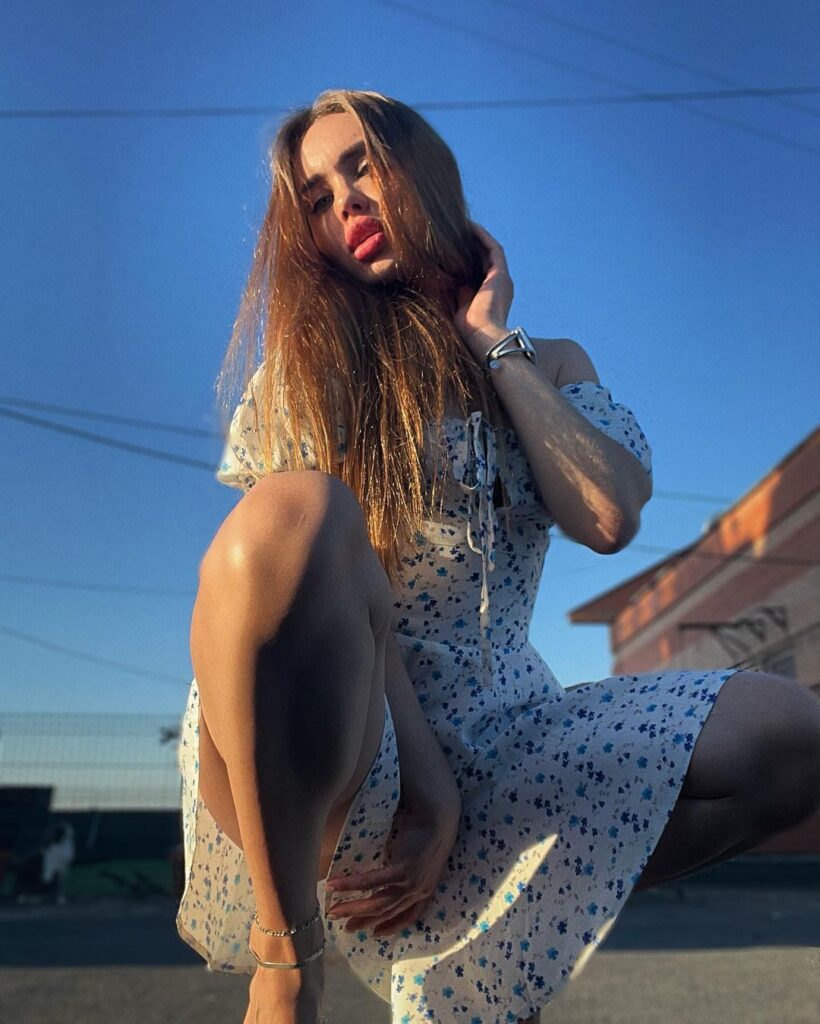 Элитная девушка Луналика Premium Models